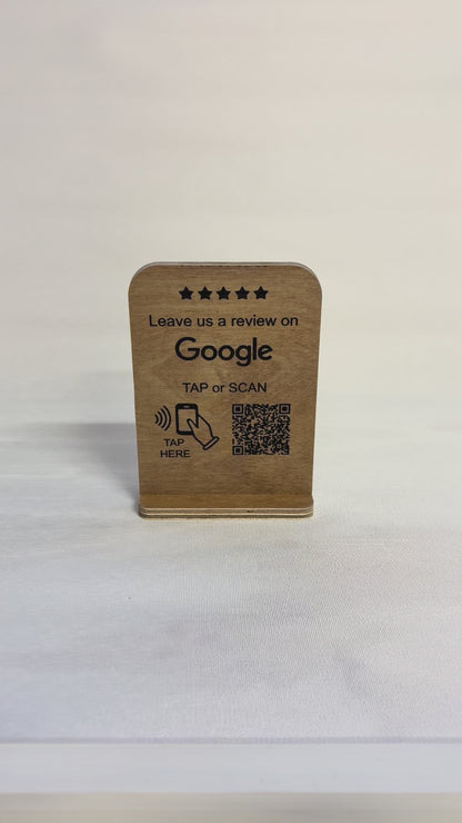 Google-arvostelu QR-koodikyltti NFC tagilla